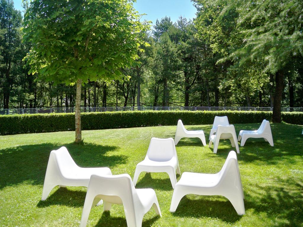 Hotel La Pardina Sabinanigo Exterior photo