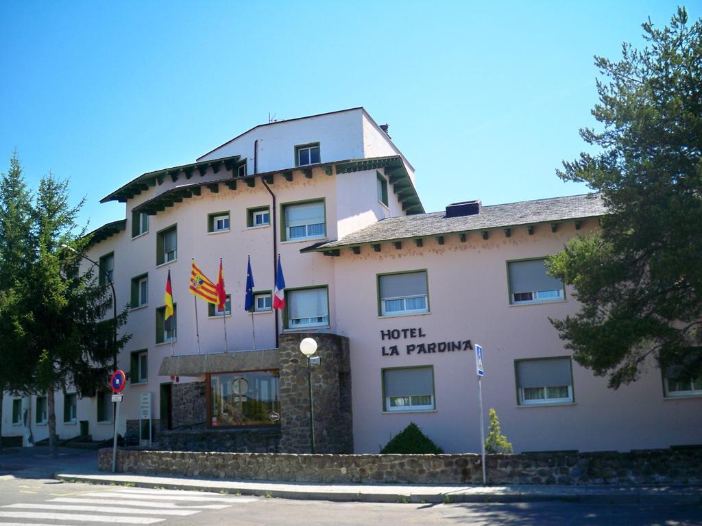 Hotel La Pardina Sabinanigo Exterior photo